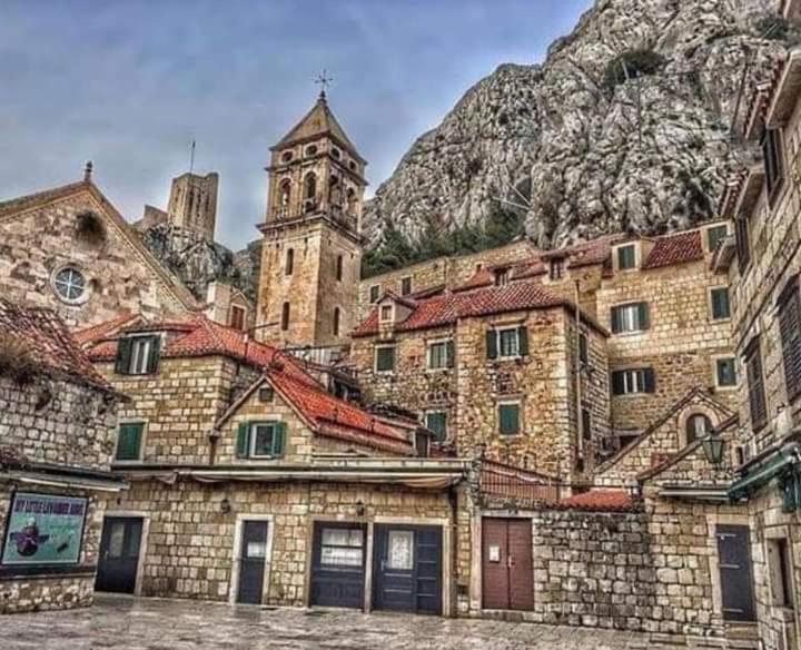 New Cozy Apartment - Center Of Old Town Omis Exterior photo